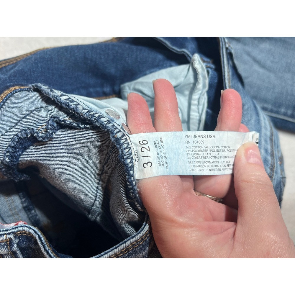 YMI WannaBettaButt Mid Rise Skinny Jeans Distressed Blue Denim Size 3/26 - Picture 5 of 7